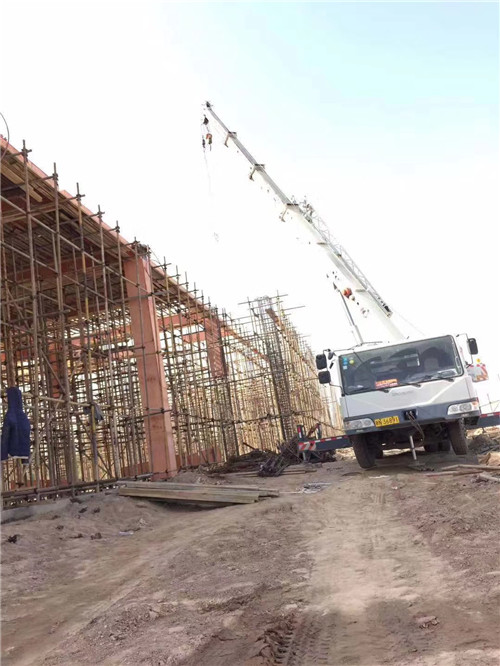 龙潭区吊车作业的安全注意事项有哪些？